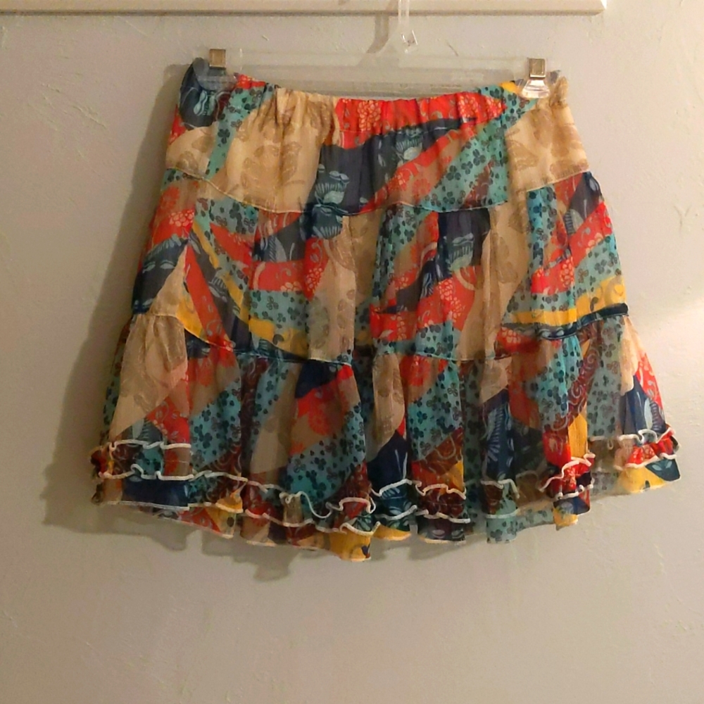 Girl's layered skirt size 10/12